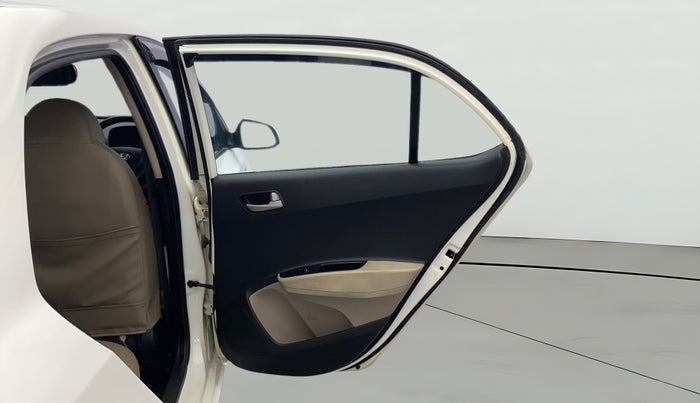 2015 Hyundai Xcent S 1.2, Petrol, Manual, 66,939 km, RHS Rear Door