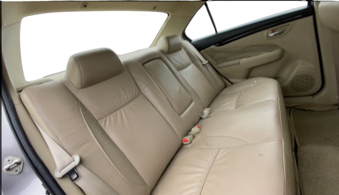 2015 Maruti Ciaz ZXI+, Petrol, Manual, 77,248 km, Right Side Rear Door Cabin