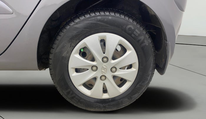 2013 Hyundai i10 SPORTZ 1.2 AT, Petrol, Automatic, 21,303 km, Left Rear Wheel