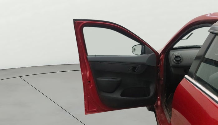 2021 Renault Kwid RXT 1.0 (O), Petrol, Manual, 14,474 km, LHS Front Door