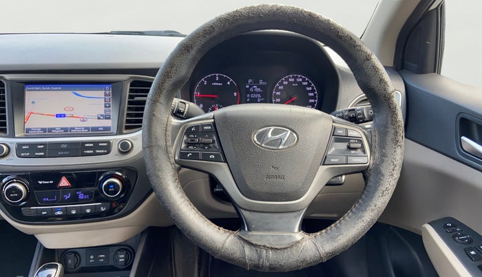 2018 Hyundai Verna 1.6 CRDI SX + AT, Diesel, Automatic, 85,665 km, Steering Wheel Close Up