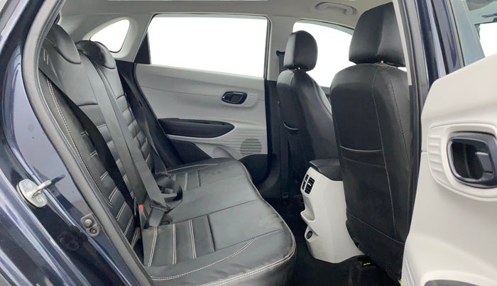 2024 Hyundai NEW I20 SPORTZ 1.2 IVT, Petrol, Automatic, 13,153 km, Right Side Rear Door Cabin