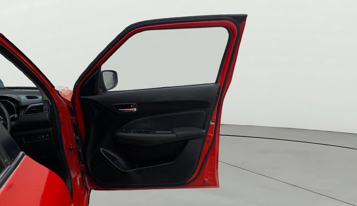 2023 Maruti Swift VXI, Petrol, Manual, 29,844 km, RHS Front Door