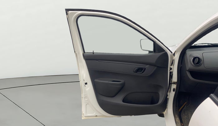 2016 Renault Kwid RXT 0.8, Petrol, Manual, 71,594 km, LHS Front Door