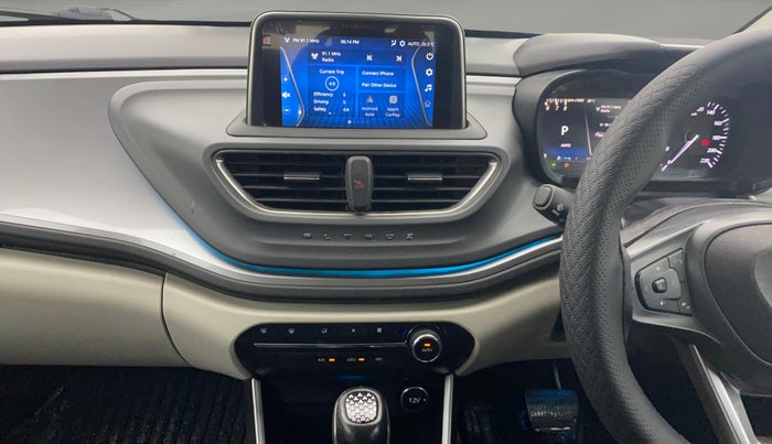 2023 Tata ALTROZ XZA, Petrol, Automatic, 30,120 km, Air Conditioner