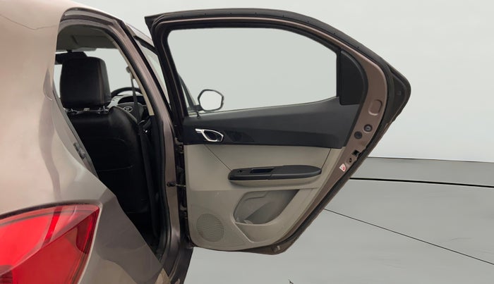 2018 Tata Tiago XZ PETROL, Petrol, Manual, 63,748 km, RHS Rear Door