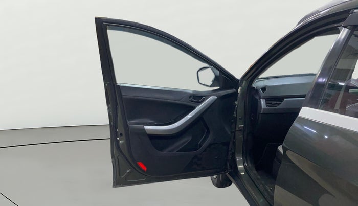 2020 Tata NEXON XM SUNROOF PETROL, Petrol, Manual, 96,060 km, LHS Front Door