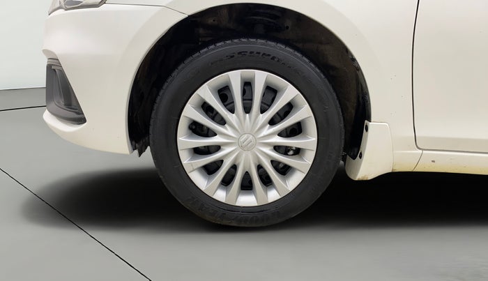 2023 Maruti Ciaz SIGMA 1.5 SHVS MT  PETROL, Petrol, Manual, 52,812 km, Left Front Wheel
