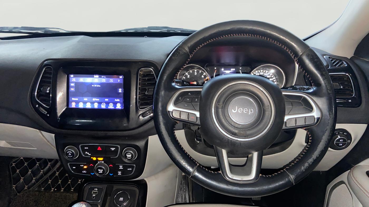 2018 Jeep Compass LIMITED 2.0 DIESEL 4X4, Diesel, Manual, 81,254 km, Steering Wheel Close Up
