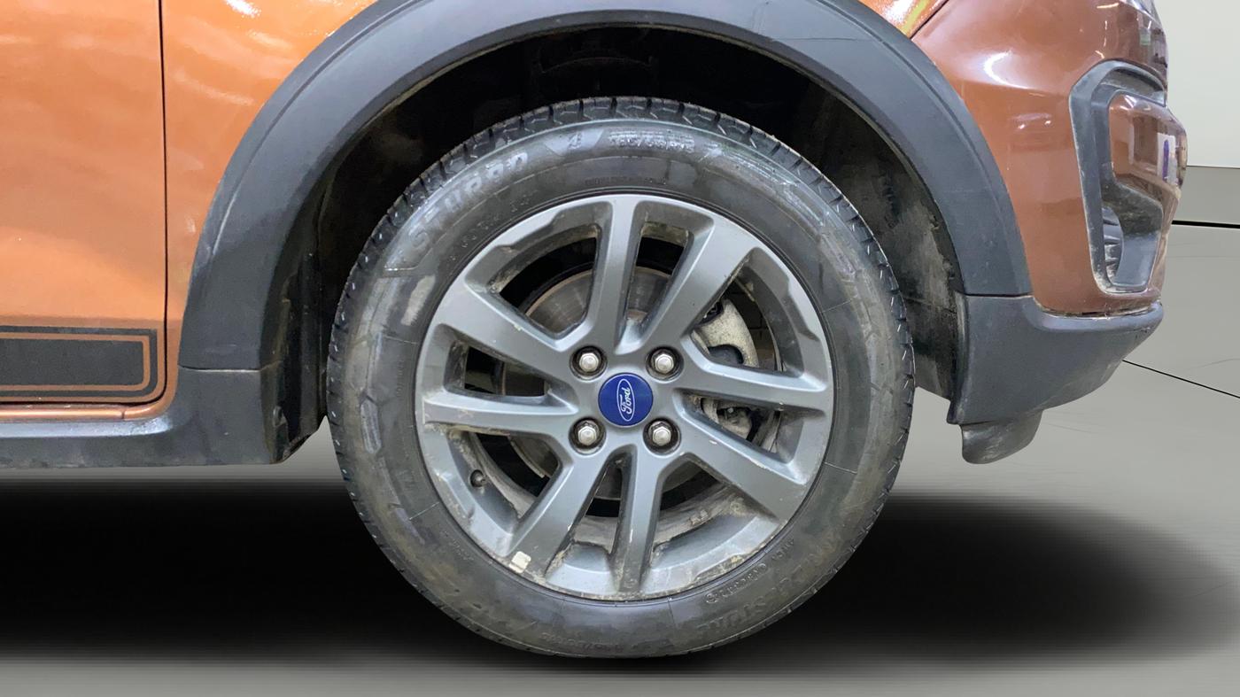 2021 Ford FREESTYLE TITANIUM PLUS 1.5 DIESEL, Diesel, Manual, 1,00,671 km, Right Front Wheel