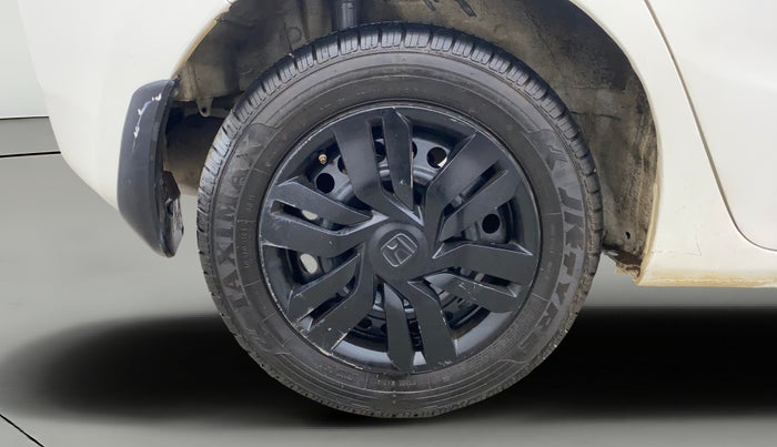 2015 Honda Jazz 1.2L I-VTEC S, Petrol, Manual, 1,02,306 km, Right Rear Wheel