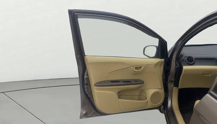 2014 Honda Amaze 1.5L I-DTEC S, Diesel, Manual, 1,43,862 km, LHS Front Door