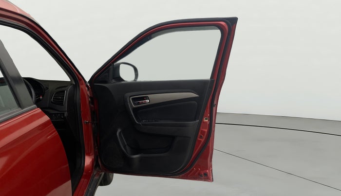 2019 Maruti Vitara Brezza ZDI AMT, Diesel, Automatic, 76,481 km, RHS Front Door