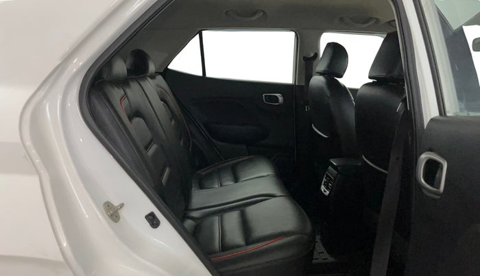 2019 Hyundai VENUE S 1.0 TURBO MT, Petrol, Manual, 36,809 km, Right Side Rear Door Cabin