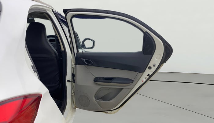 2017 Tata Tiago WIZZ EDITION PETROL, Petrol, Manual, 74,070 km, RHS Rear Door