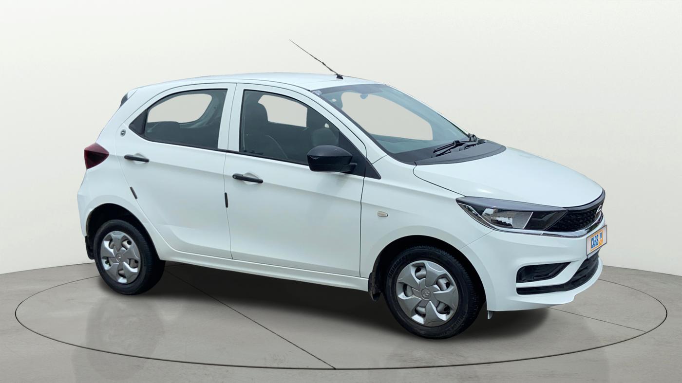2023 Tata Tiago XM CNG, CNG, Manual, 32,657 km, SRP