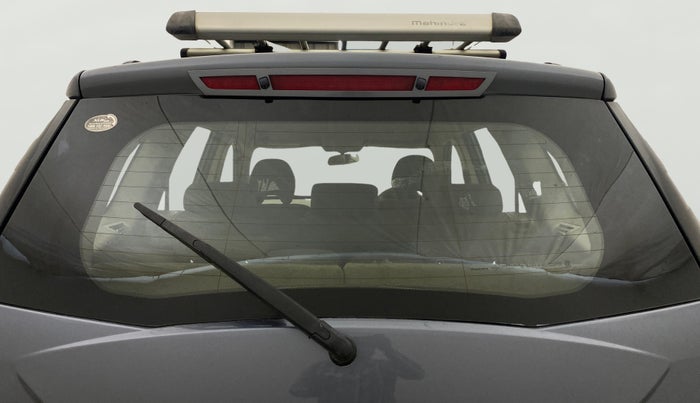 2014 Mahindra XUV500 W4, Diesel, Manual, 1,12,565 km, Rear Windshield