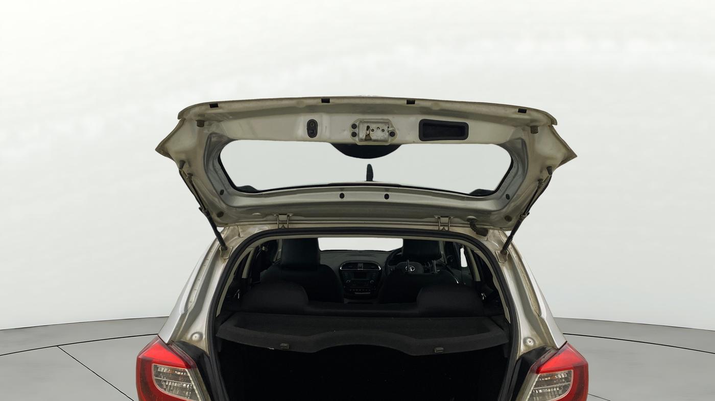 2018 Tata Tiago XZA PETROL, Petrol, Automatic, 80,434 km, Boot Door Open