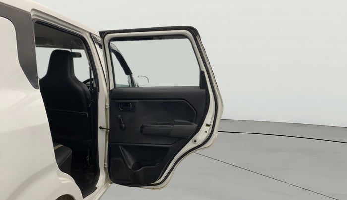 2020 Maruti New Wagon-R LXI CNG (O) 1.0, CNG, Manual, 88,704 km, RHS Rear Door