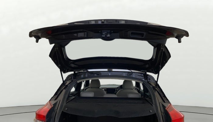 2021 Nissan Kicks XV 1.5, Petrol, Manual, 1,18,335 km, Boot Door Open