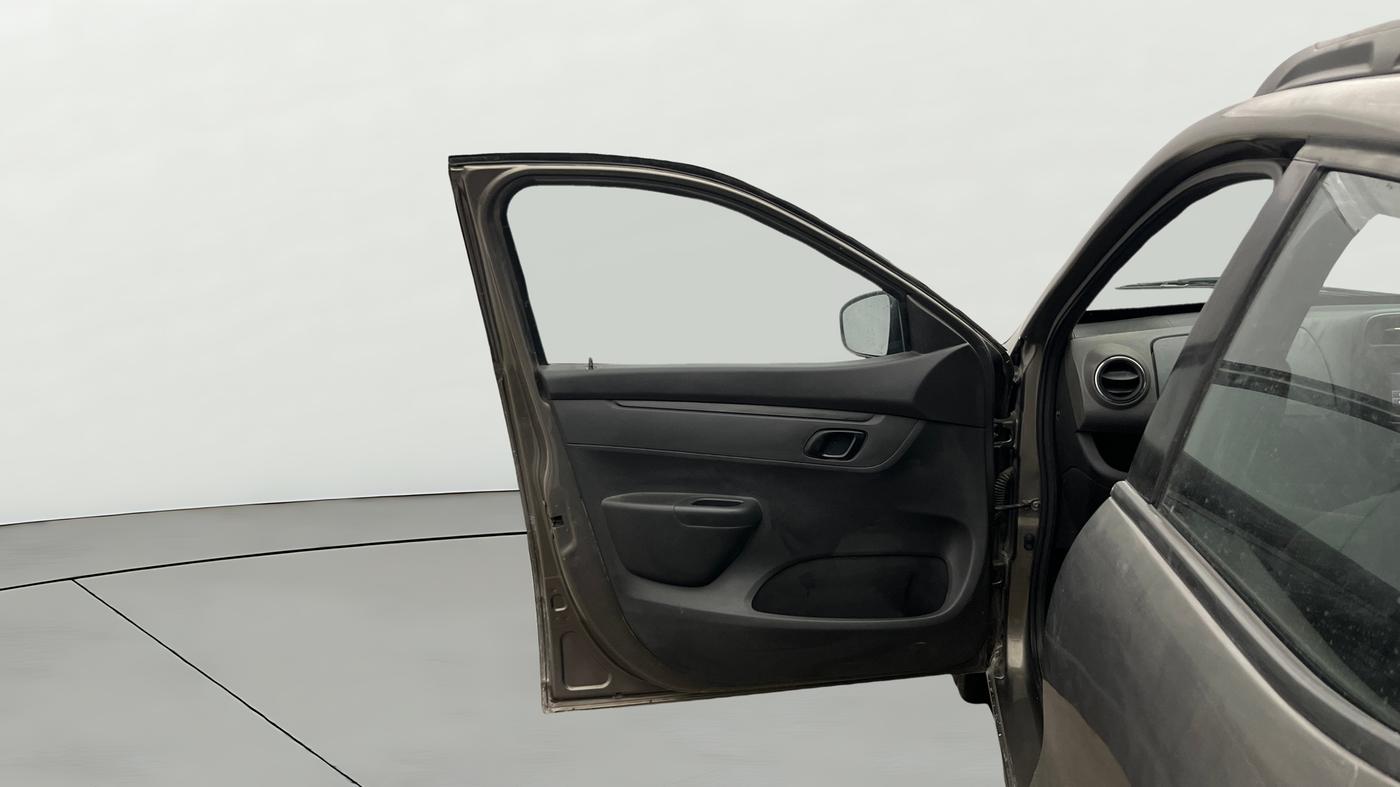 2016 Renault Kwid RXT 0.8, CNG, Manual, 1,000 km, LHS Front Door