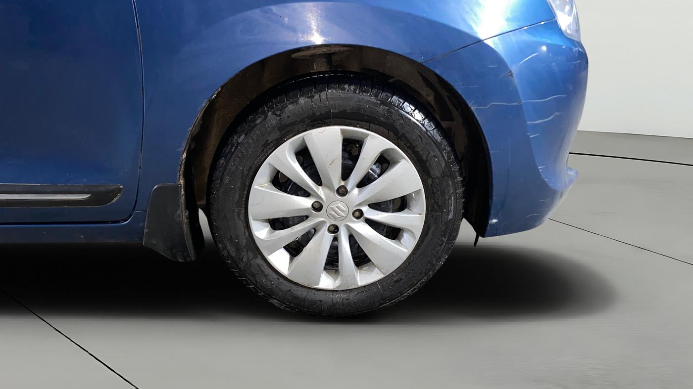 2018 Maruti Baleno DELTA PETROL 1.2, Petrol, Manual, 72,700 km, Right Front Wheel