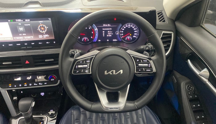 2023 KIA SELTOS X LINE 1.5 DIESEL AT, Diesel, Automatic, 35,227 km, Steering Wheel Close Up