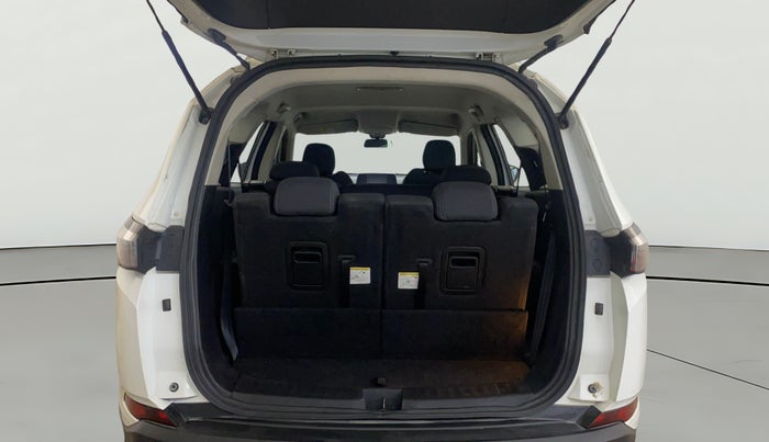 2022 Tata Safari XT, Diesel, Manual, 66,443 km, Boot Open Zoomed View