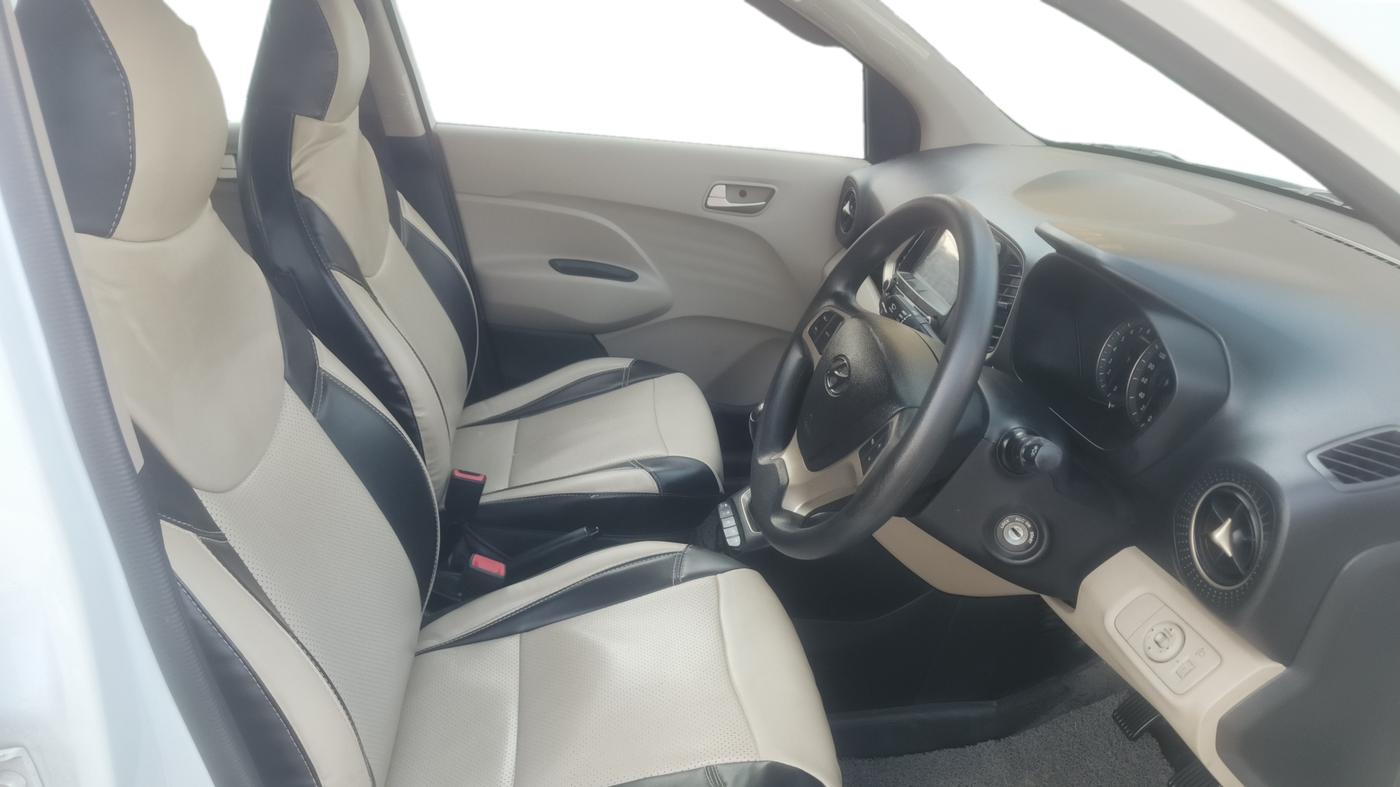 2019 Hyundai NEW SANTRO SPORTZ MT, Petrol, Manual, 32,179 km, Right Side Front Door Cabin