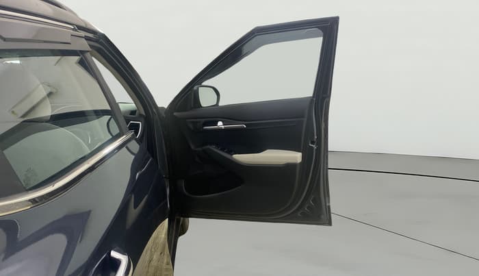 2023 KIA SELTOS HTK PLUS 1.5 IMT, Petrol, Manual, 18,664 km, RHS Front Door