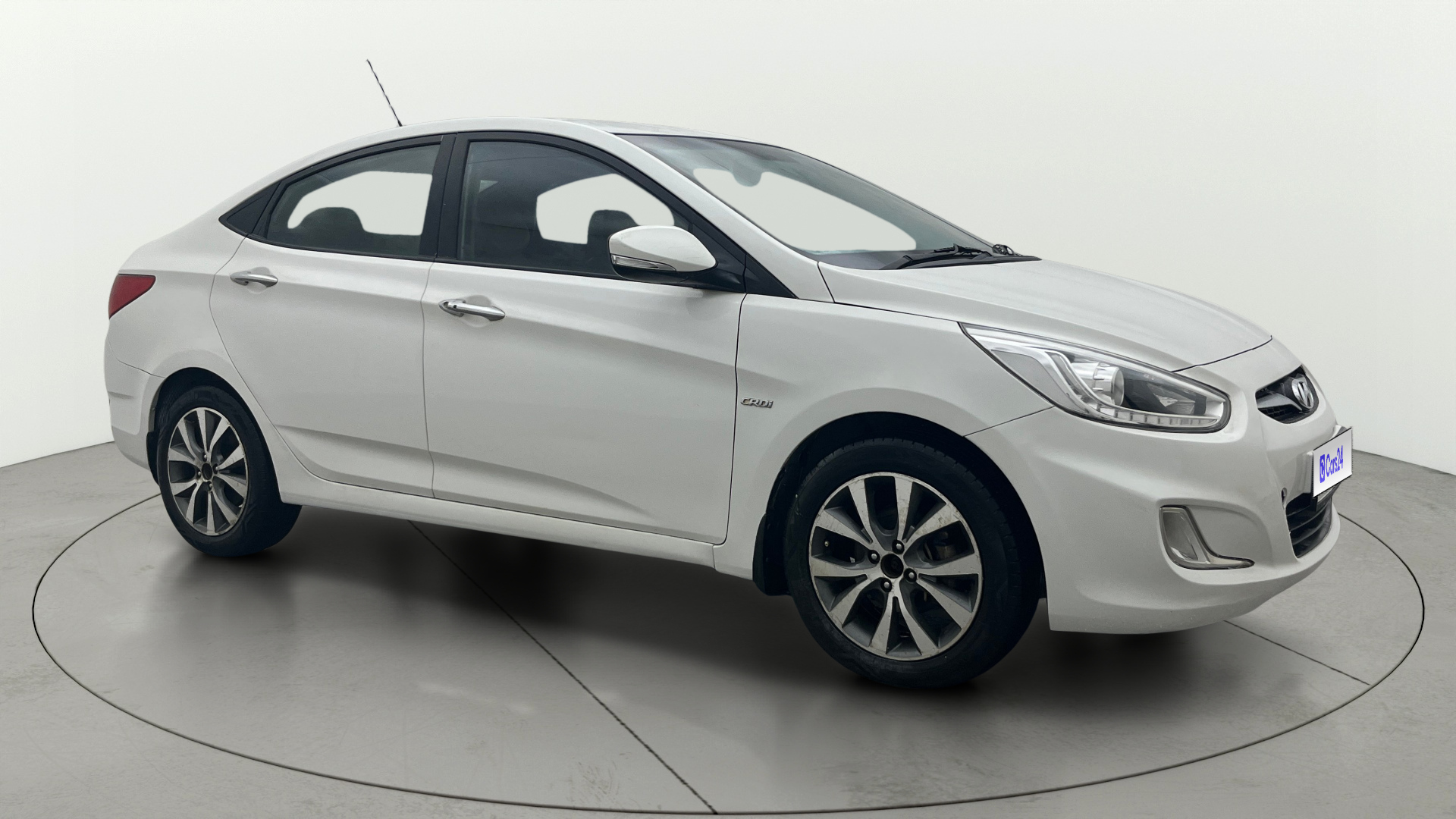 2014 Hyundai Verna FLUIDIC 1.6 CRDI SX OPT 2014 Hyundai Verna FLUIDIC 1.6 CRDI SX OPT