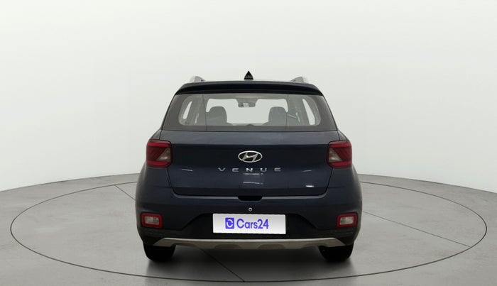 2022 Hyundai VENUE S 1.2, Petrol, Manual, 28,731 km, Back/Rear