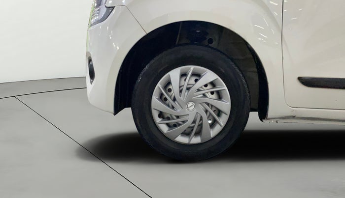 2021 Maruti New Wagon-R LXI 1.0, Petrol, Manual, 80,319 km, Left Front Wheel