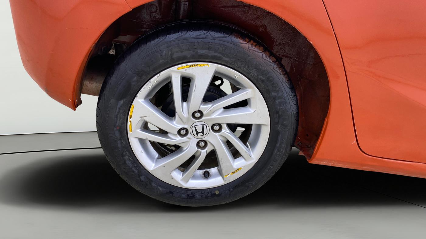 2015 Honda Jazz 1.2L I-VTEC V AT, Petrol, Automatic, 71,348 km, Right Rear Wheel