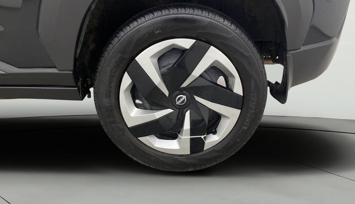 2023 Nissan MAGNITE XL, Petrol, Manual, 27,784 km, Left Rear Wheel