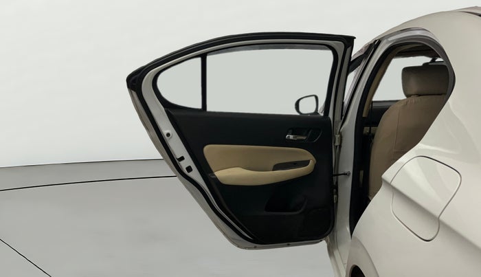 2022 Honda City 1.5L I-VTEC VX CVT, CNG, Automatic, 87,883 km, LHS Rear Door