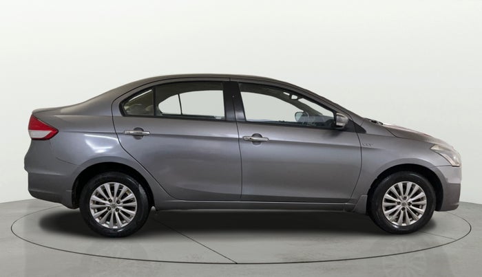 2016 Maruti Ciaz ZXI, Petrol, Manual, 85,653 km, Right Side View