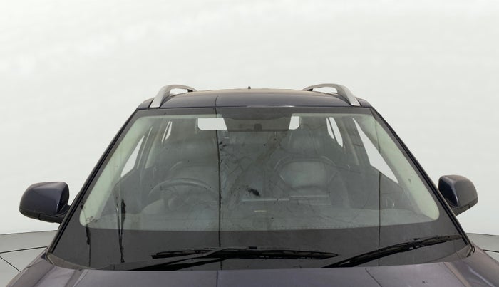 2021 Hyundai VENUE SX 1.5 CRDI, Diesel, Manual, 1,15,100 km, Front Windshield