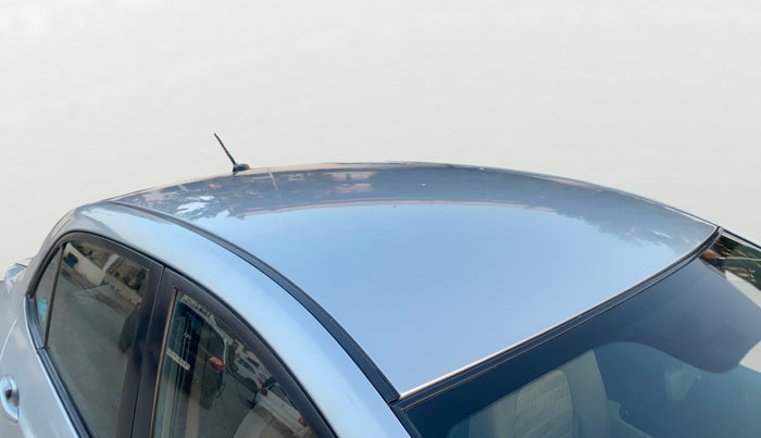 2017 Hyundai Xcent E+, Petrol, Manual, 1,01,762 km, Roof