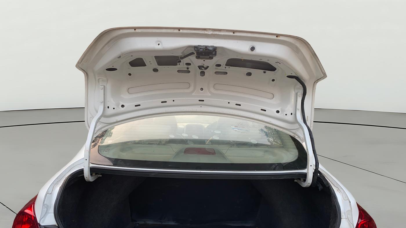 2012 Nissan Sunny XV PETROL, Petrol, Manual, 68,600 km, Boot Door Open