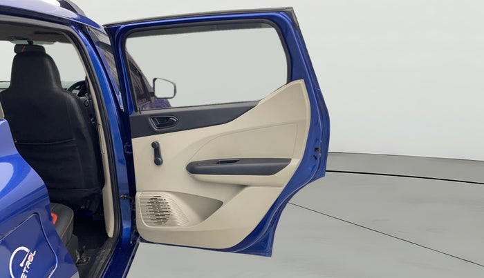 2019 Renault TRIBER RXL MT, Petrol, Manual, 37,746 km, RHS Rear Door