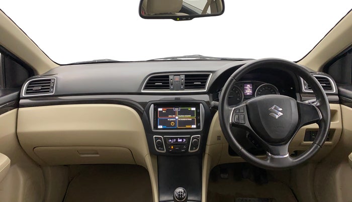 2016 Maruti Ciaz ZXI, Petrol, Manual, 52,314 km, Dashboard