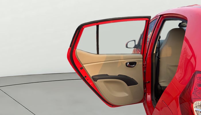 2013 Hyundai i10 SPORTZ 1.2 AT, Petrol, Automatic, 18,270 km, LHS Rear Door