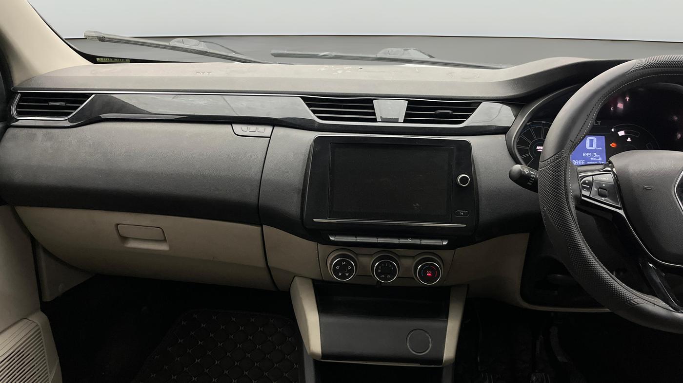 2022 Renault TRIBER RXT, Petrol, Manual, 83,843 km, Air Conditioner