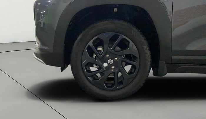 2025 Maruti FRONX DELTA PLUS 1.2L AGS, Petrol, Automatic, 977 km, Left Front Wheel