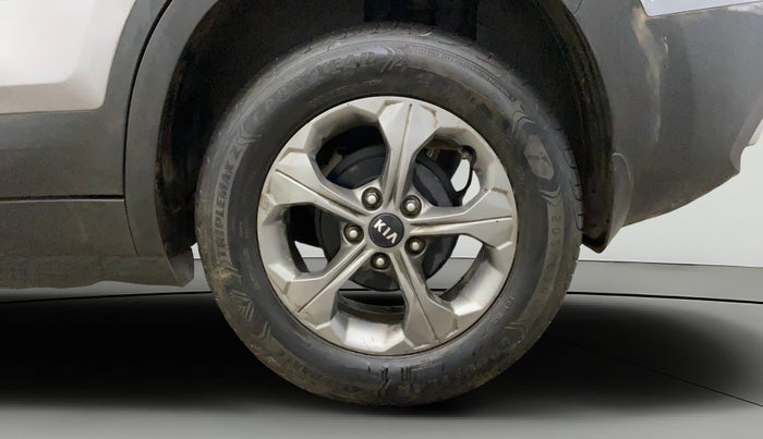 2020 KIA SELTOS HTK PLUS 1.5, Petrol, Manual, 70,739 km, Left Rear Wheel