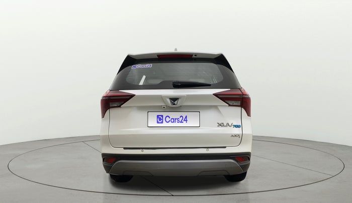 2022 Mahindra XUV700 AX 7 LUXURY D AT 7 STR, Diesel, Automatic, 43,313 km, Back/Rear