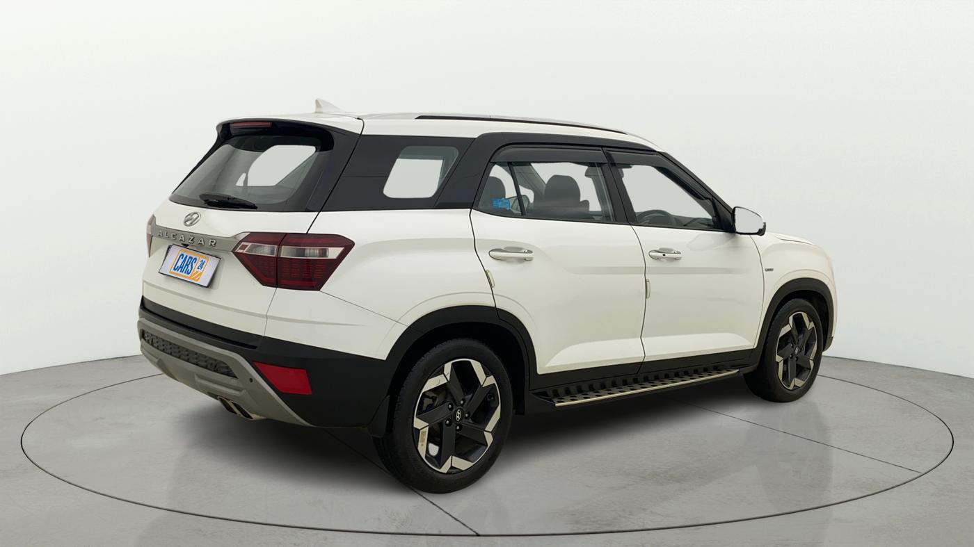 2022 Hyundai ALCAZAR PLATINUM(O) 7STR 1.5 AT, Diesel, Automatic, 55,324 km, Right Back Diagonal