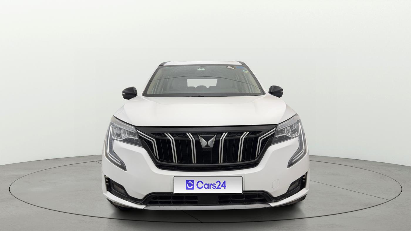 2022 Mahindra XUV700 AX 5 P MT 7 STR, Petrol, Manual, 55,215 km, Front
