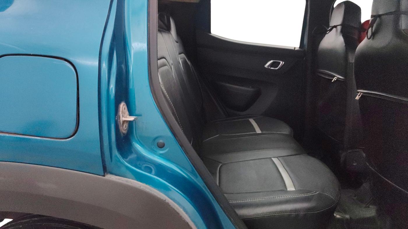2019 Renault Kwid RXT 1.0 (O), Petrol, Manual, 38,511 km, Right Side Rear Door Cabin